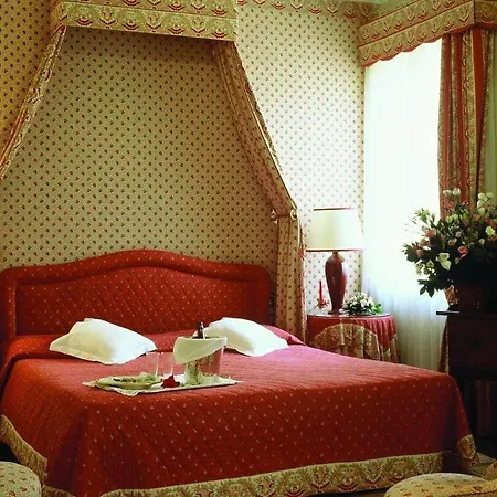 Hotel Certosa Di Maggiano 4*